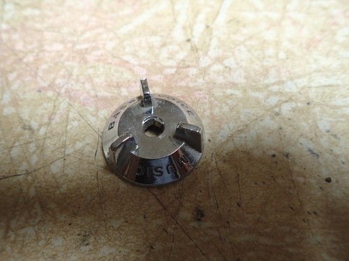 Studebaker 1555491 radio knob - 1555491,